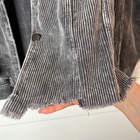 POL Amazing Grey Corduroy Jacket. Size XXL. - Picture 9 of 13